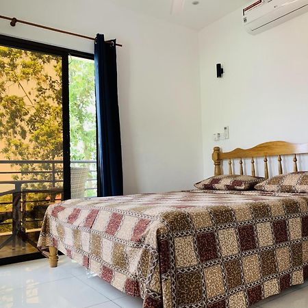 Oceanic View Apartments Beau Vallon  Exterior photo