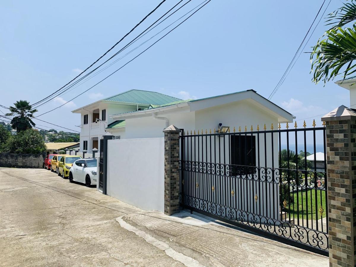 Oceanic View Apartments Beau Vallon  Exterior photo