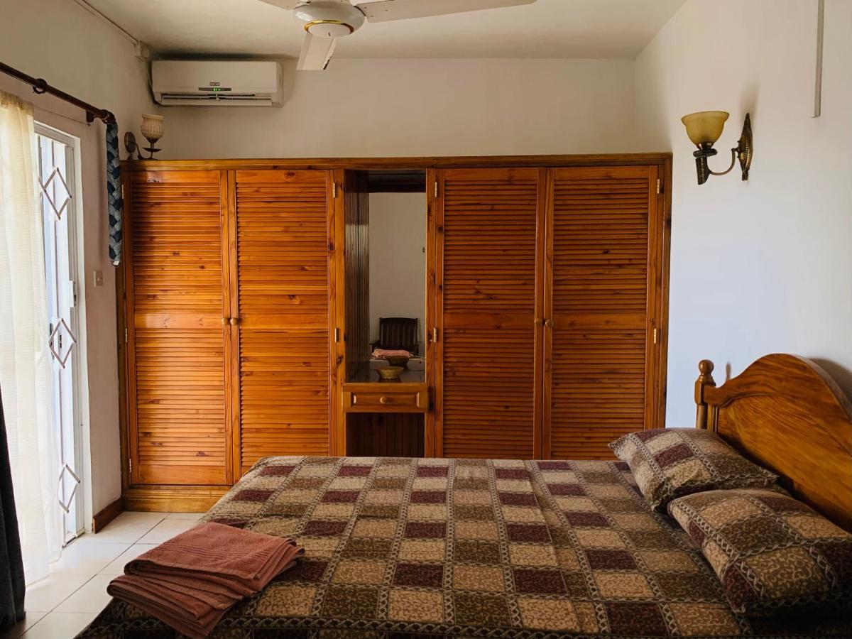 Oceanic View Apartments Beau Vallon  Exterior photo