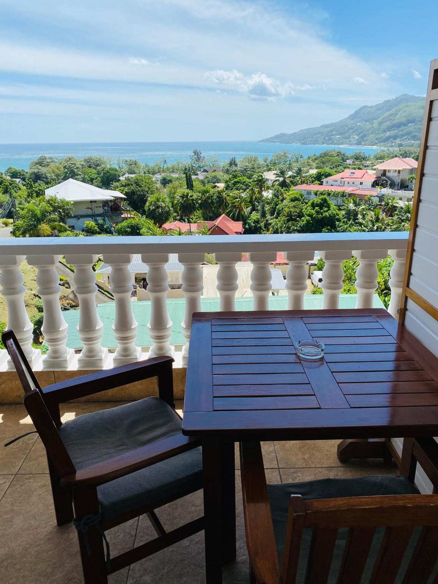 Oceanic View Apartments Beau Vallon  Exterior photo