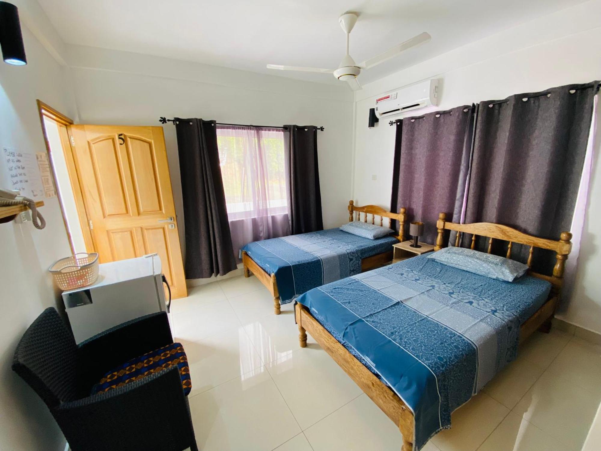 Oceanic View Apartments Beau Vallon  Exterior photo