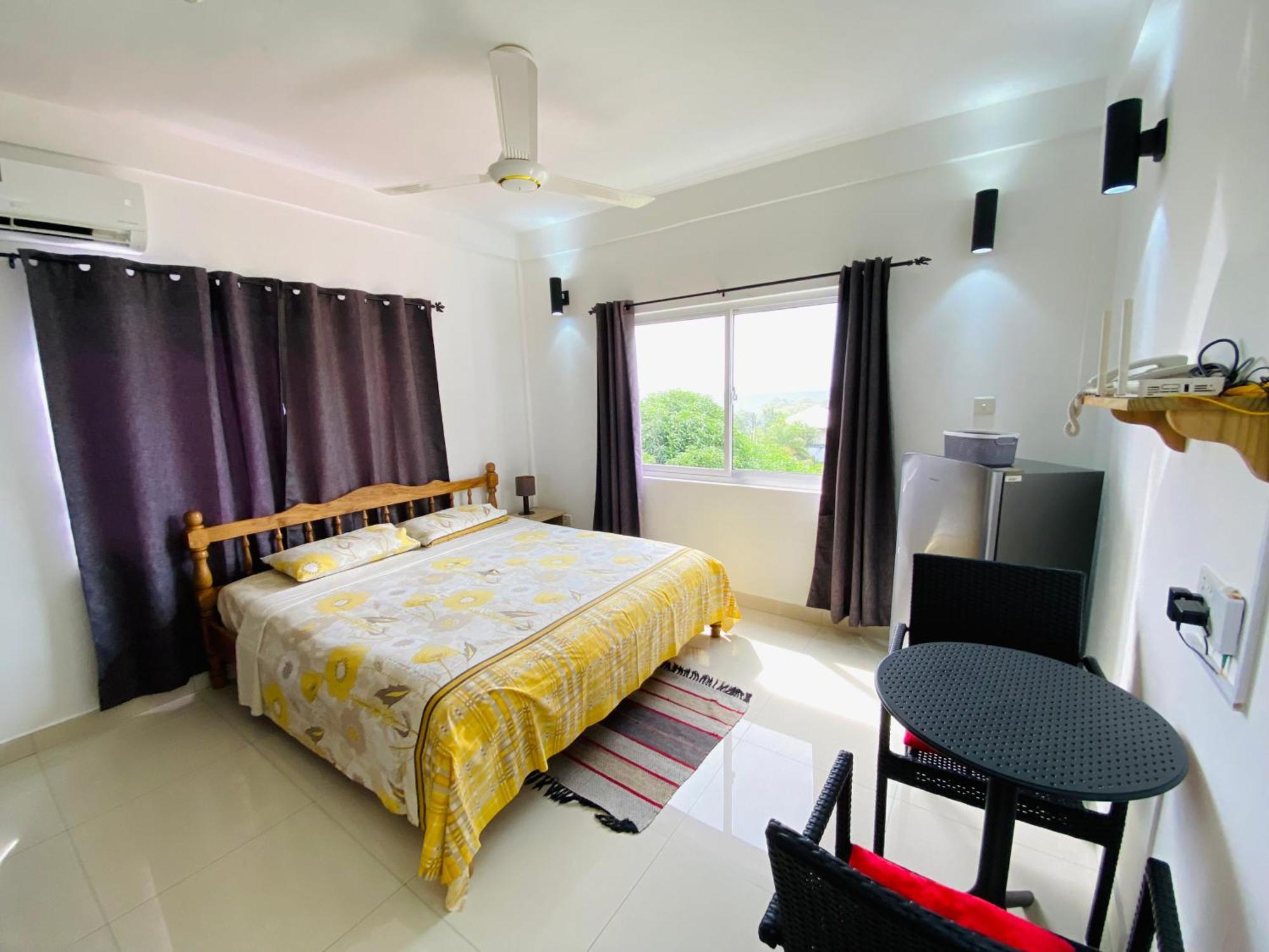 Oceanic View Apartments Beau Vallon  Exterior photo