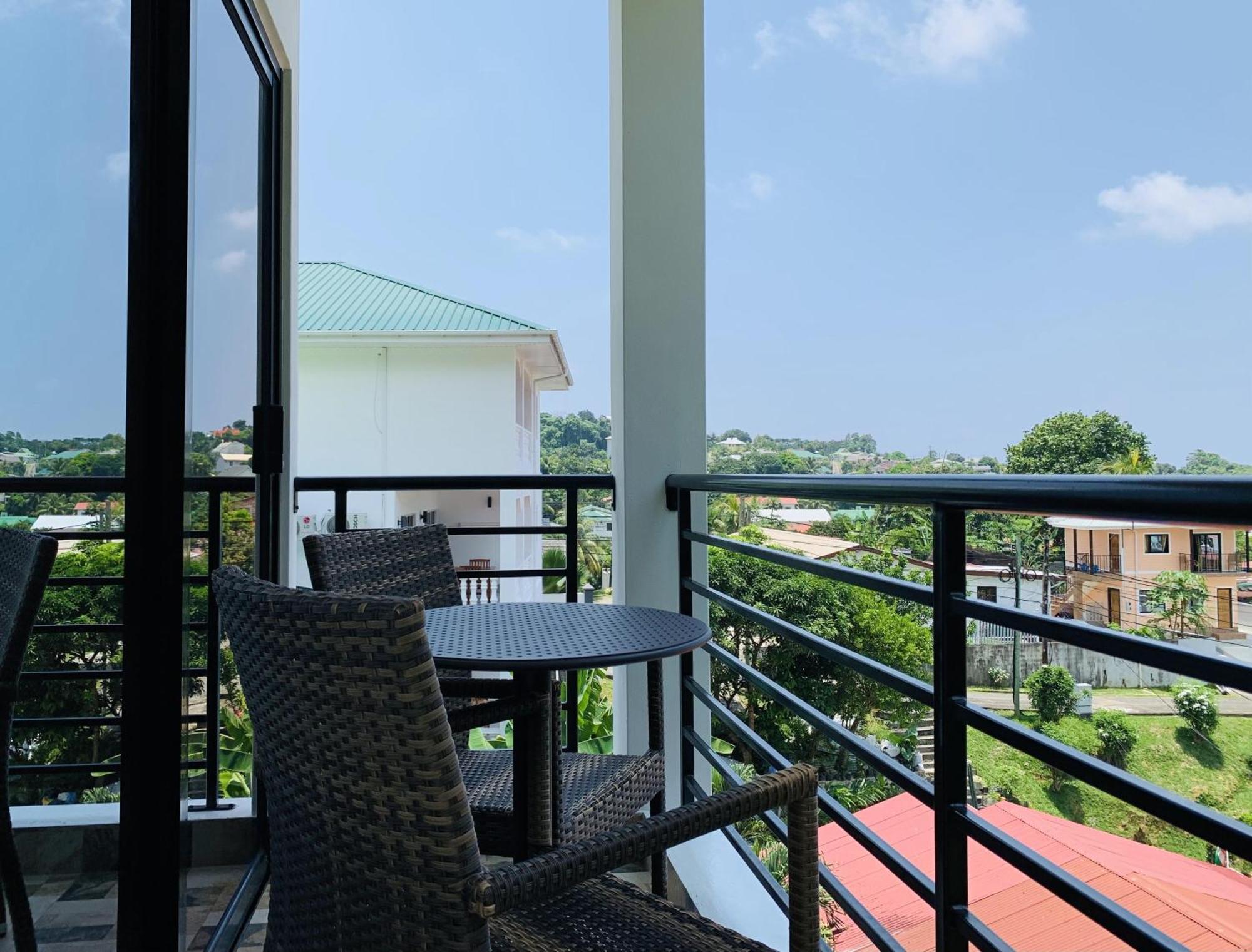 Oceanic View Apartments Beau Vallon  Exterior photo