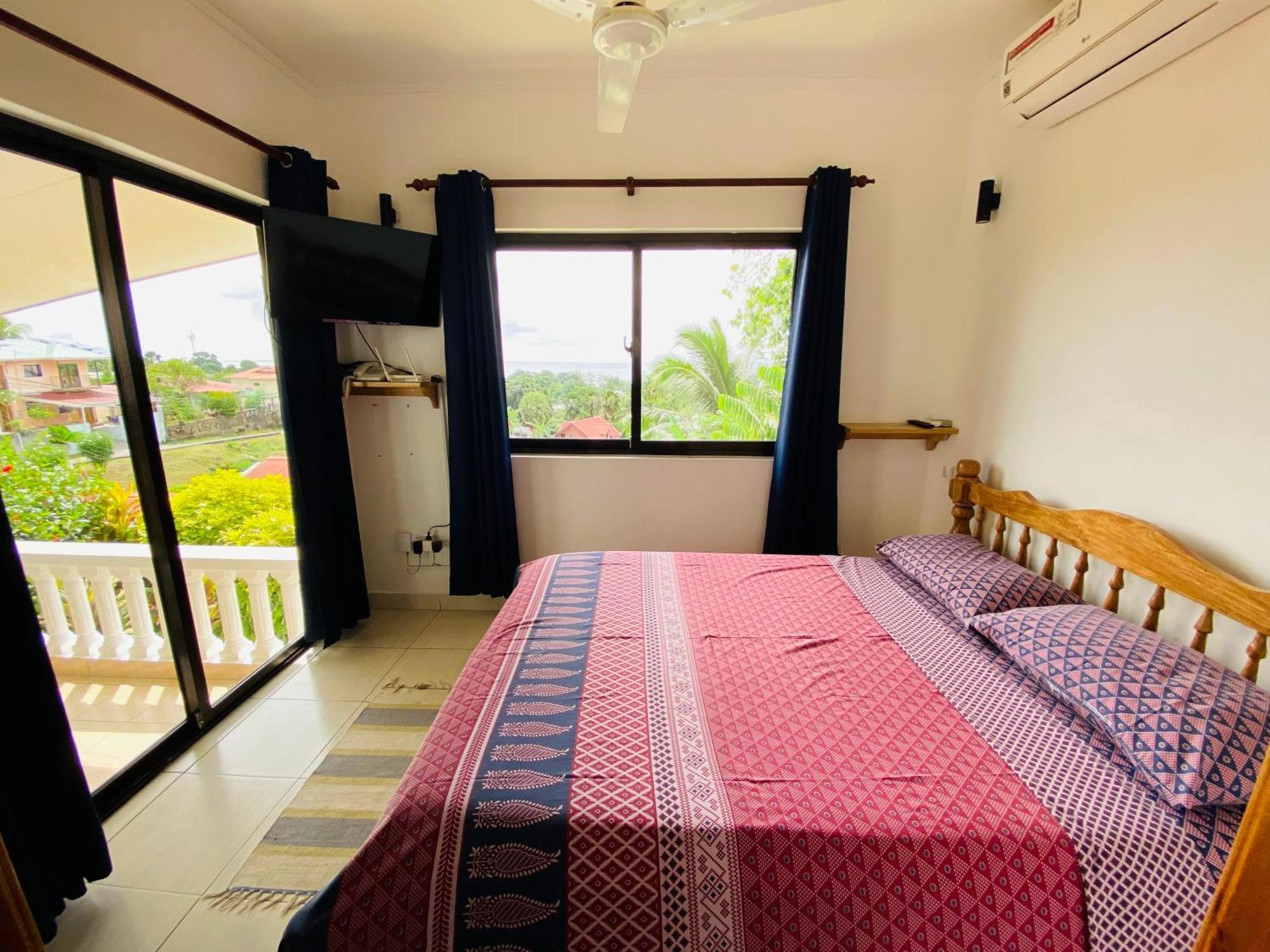 Oceanic View Apartments Beau Vallon  Exterior photo